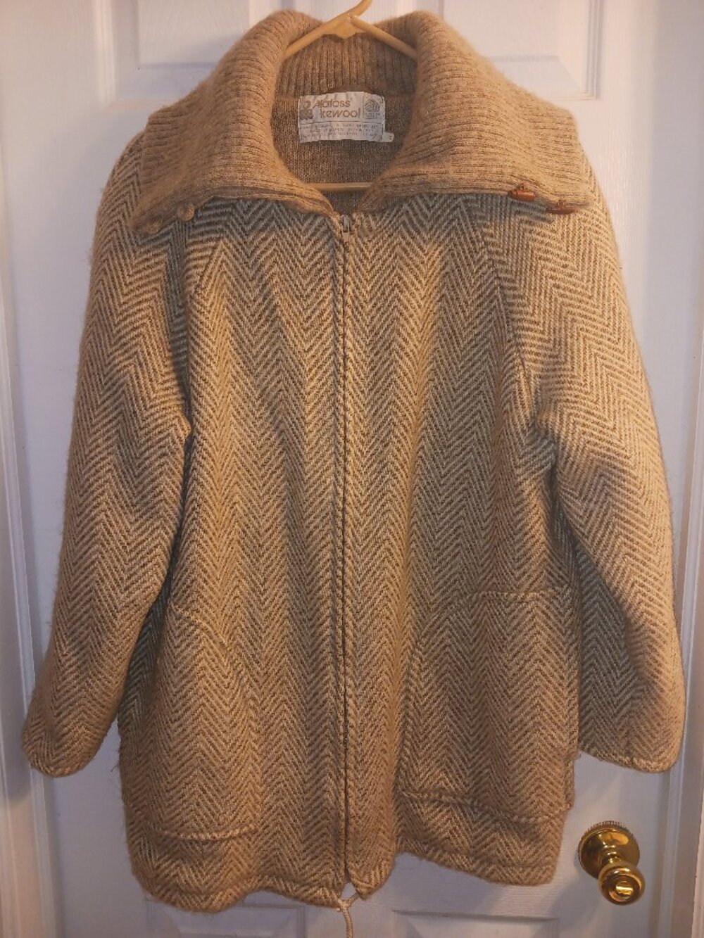 VTG Alafoss Icewool Women's Wool Iceland Full Zip Coat Beige Heavy Size M